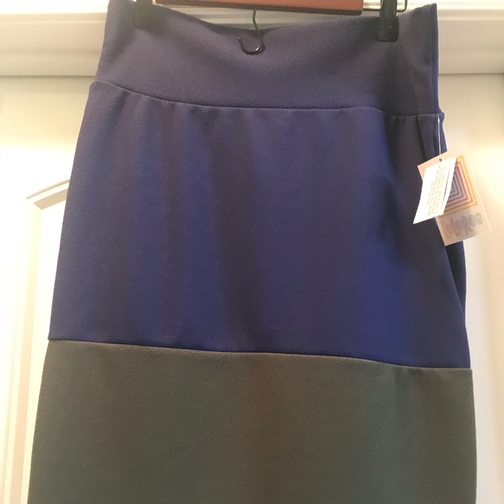 Lularoe Large Cassie NWT